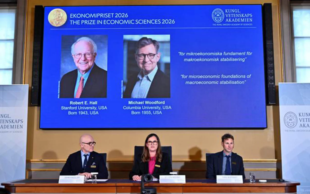 İqtisadiyyat üzrə Nobel mükafatı Robert Hall və Maykl Vudforda verilib