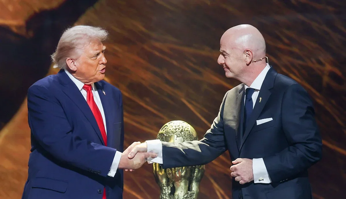 FIFA kubokunu Donald Tramp təqdim edəcək