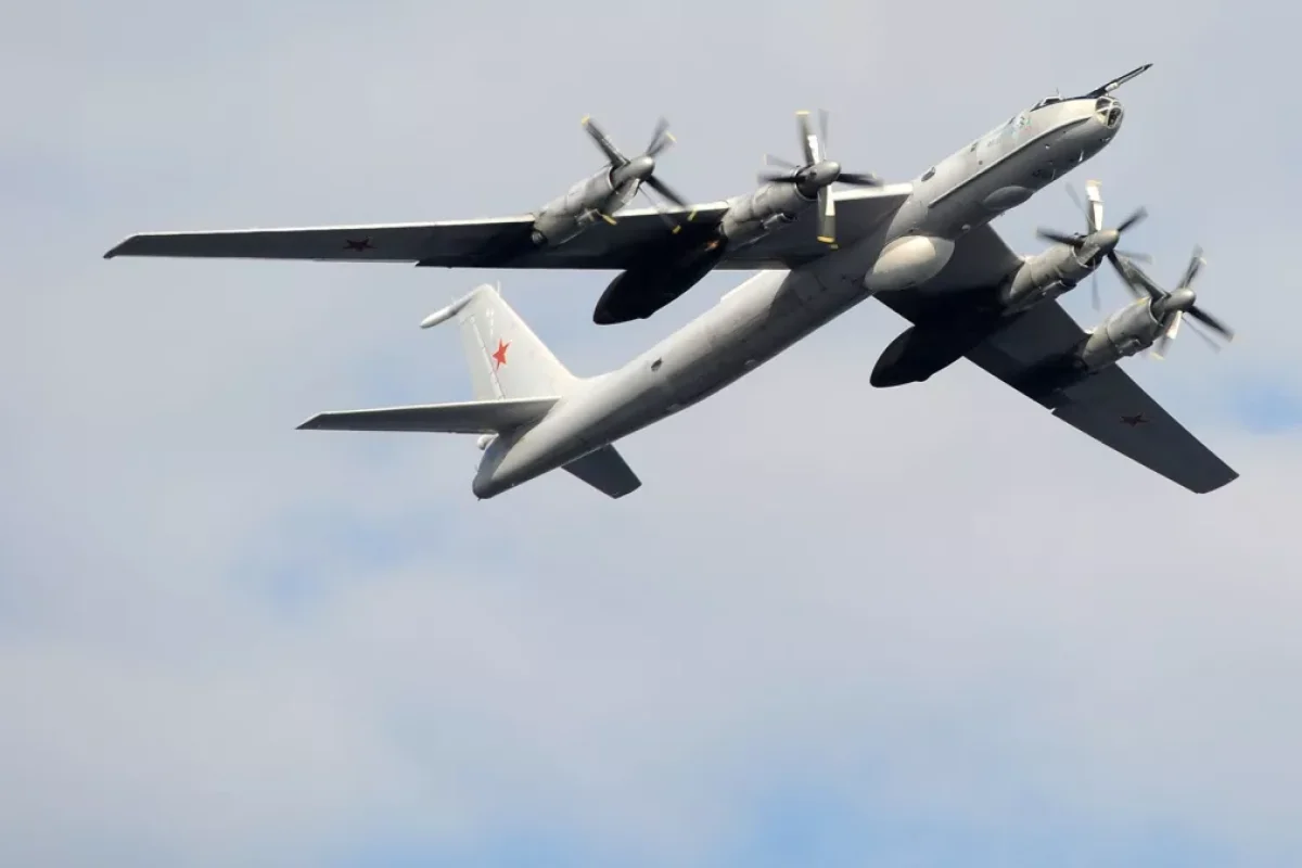 Ukrayna dronları Rusiyanın Taganroq aerodromunda iki hərbi təyyarəni məhv etdi - VIDEO